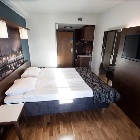 Scandic Station Hotel 4*