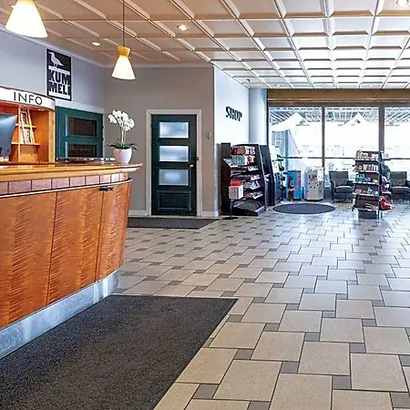 Scandic Station Hotel