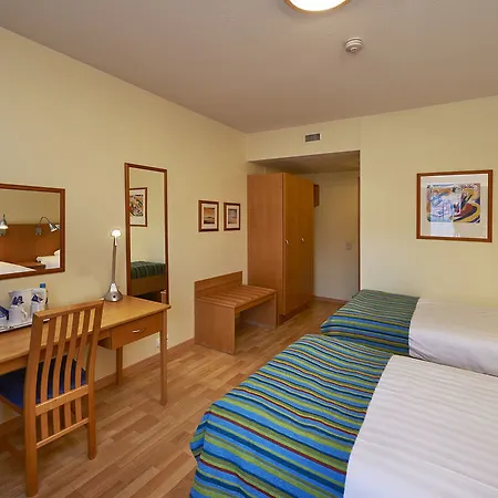 Otel Scandic Station 4*