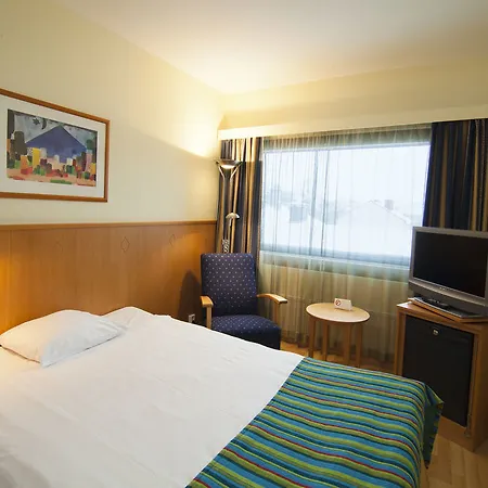 Hotell Scandic Station 4*