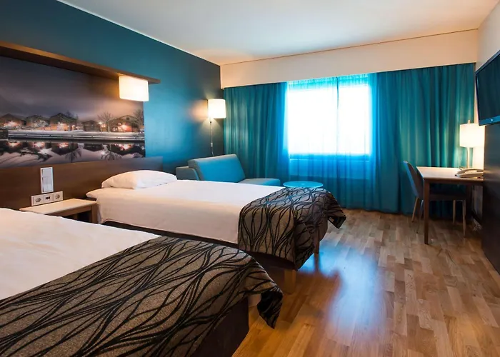 Hotell Scandic Station 4*